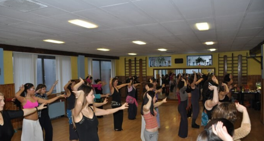 I benefici della Danza Orientale: 6 buone ragioni per iniziare