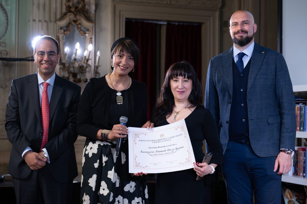 attestato al merito ricevuto dall’Ufficio Culturale dell’Ambasciata della Repubblica Araba d’Egitto, tramite la gentile Dott.ssa Marwa Fawzy